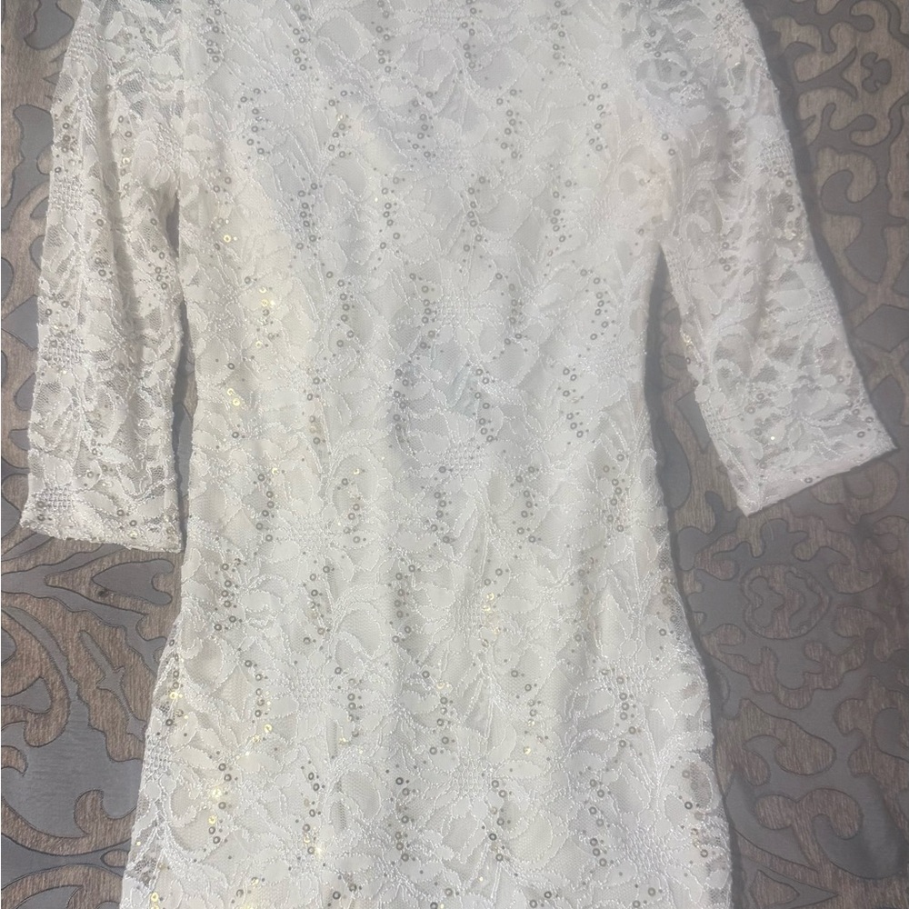 Jump White Sheath Dress with 3/4 Sleeves and Crew Neck